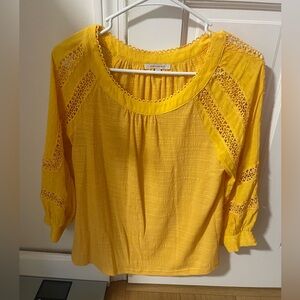 Cute yellow flowy top with crochet on sleeves